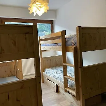 Apartman Camp De Base :