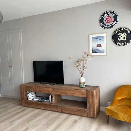 Apartman Camp De Base :